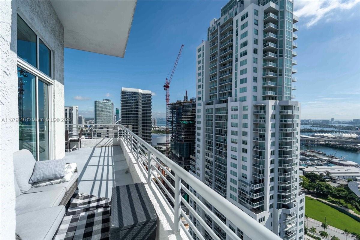 133 NE 2nd Ave #3601, Miami FL 33132