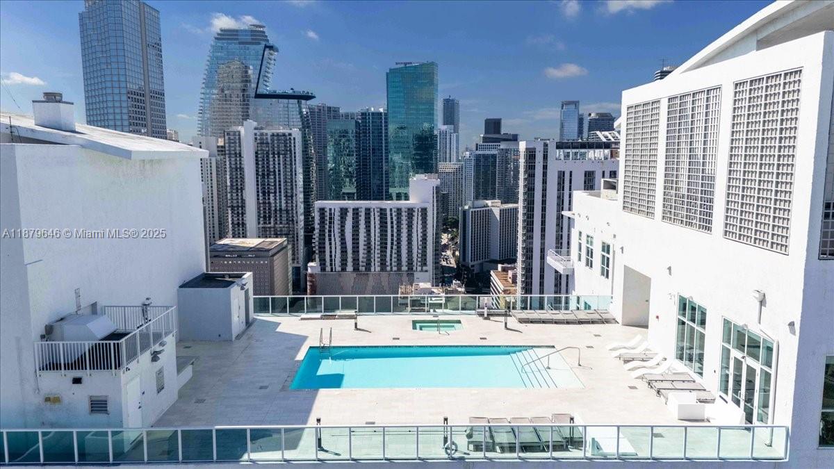 133 NE 2nd Ave #3601, Miami FL 33132
