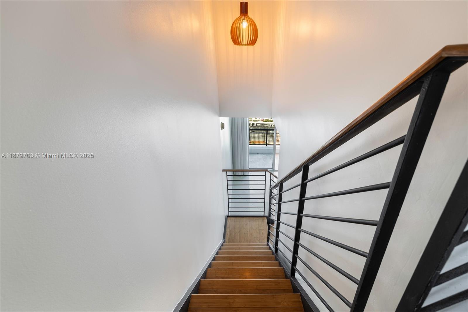 60 SW 13th St #2413, Miami FL 33130