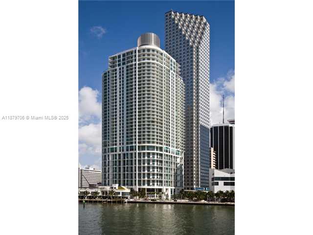300 S Biscayne Blvd #T-1712, Miami FL 33131