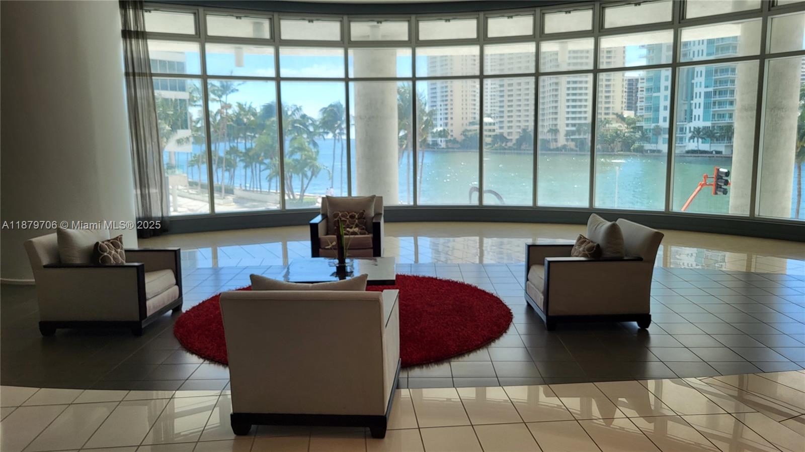 300 S Biscayne Blvd #T-1712, Miami FL 33131