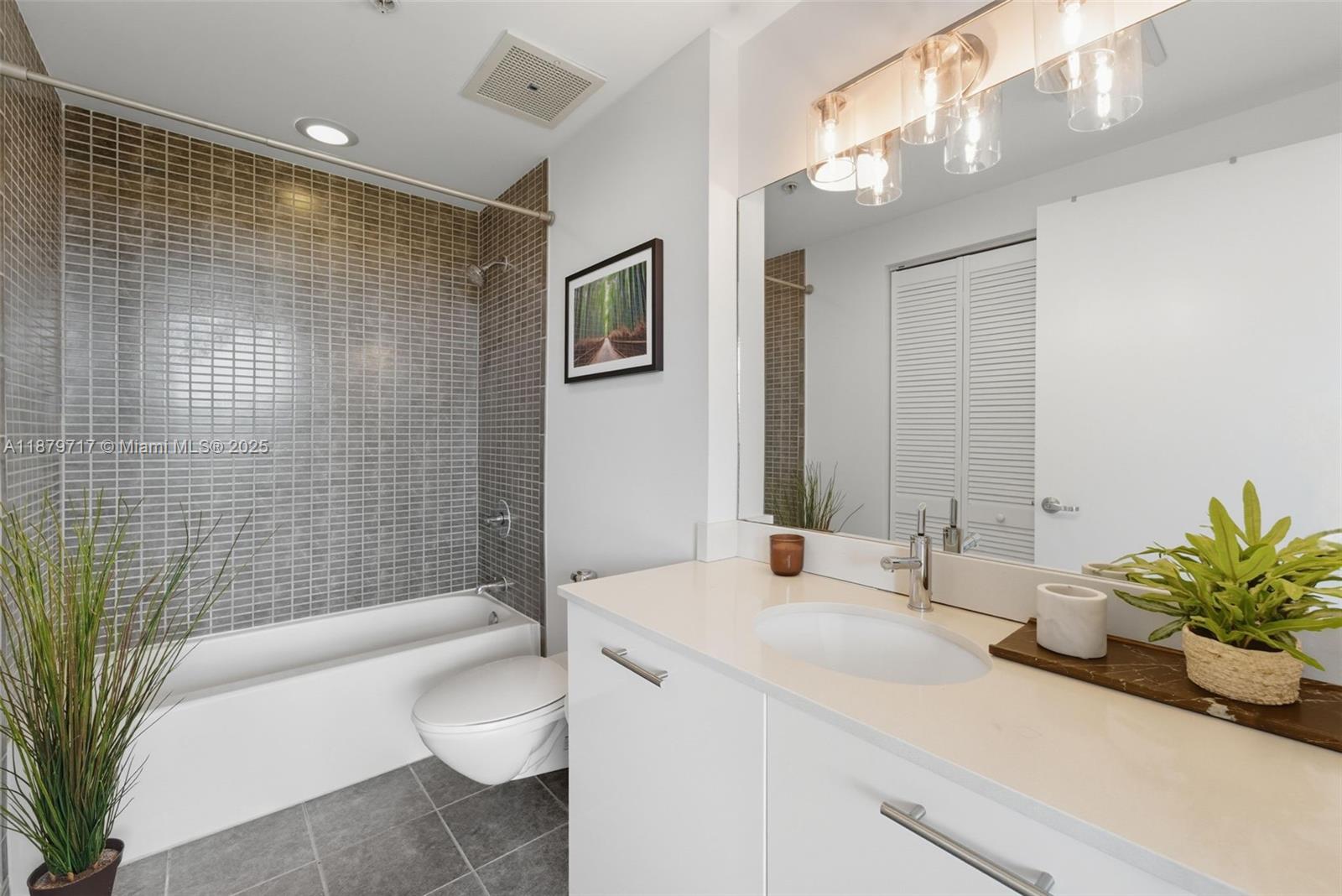 3451 NE 1st Ave #M0403, Miami FL 33137