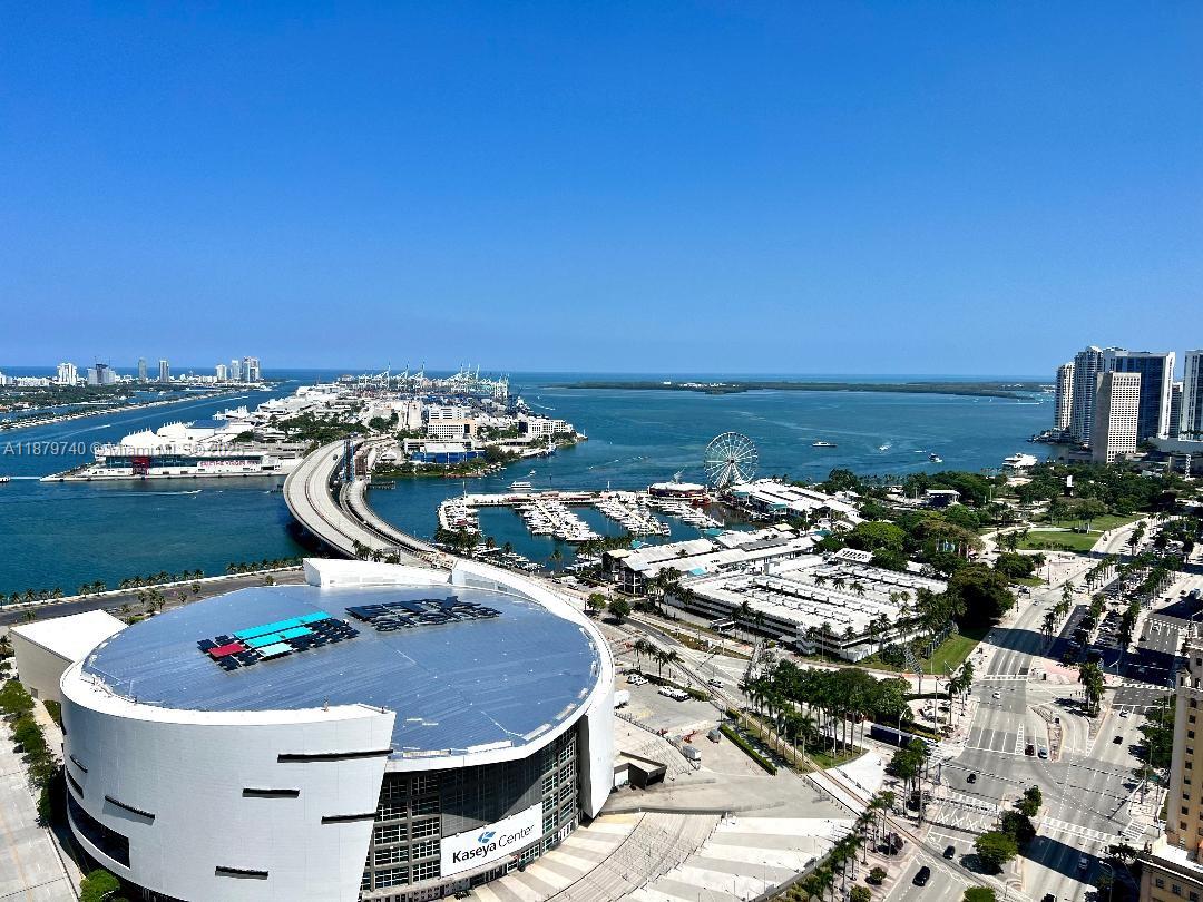 888 Biscayne Blvd #3703, Miami FL 33132