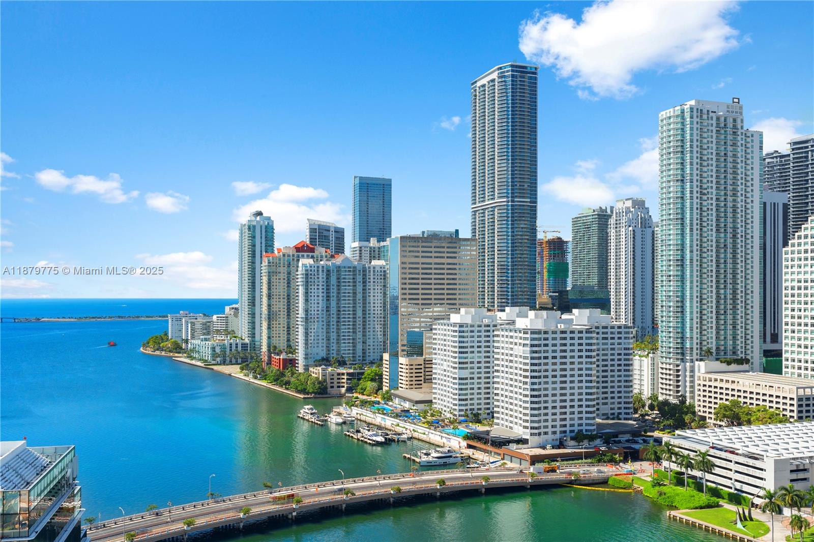 701 Brickell Key Blvd #LPH-10, Miami FL 33131