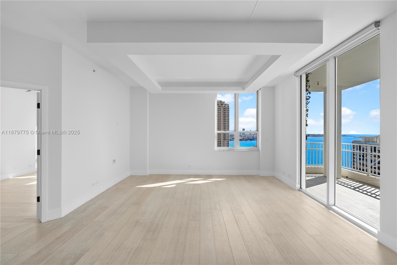 701 Brickell Key Blvd #LPH-10, Miami FL 33131