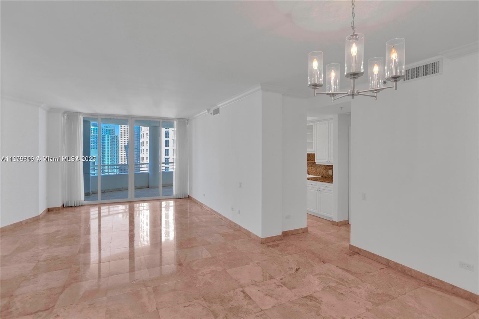 808 Brickell Key Dr #3105, Miami FL 33131