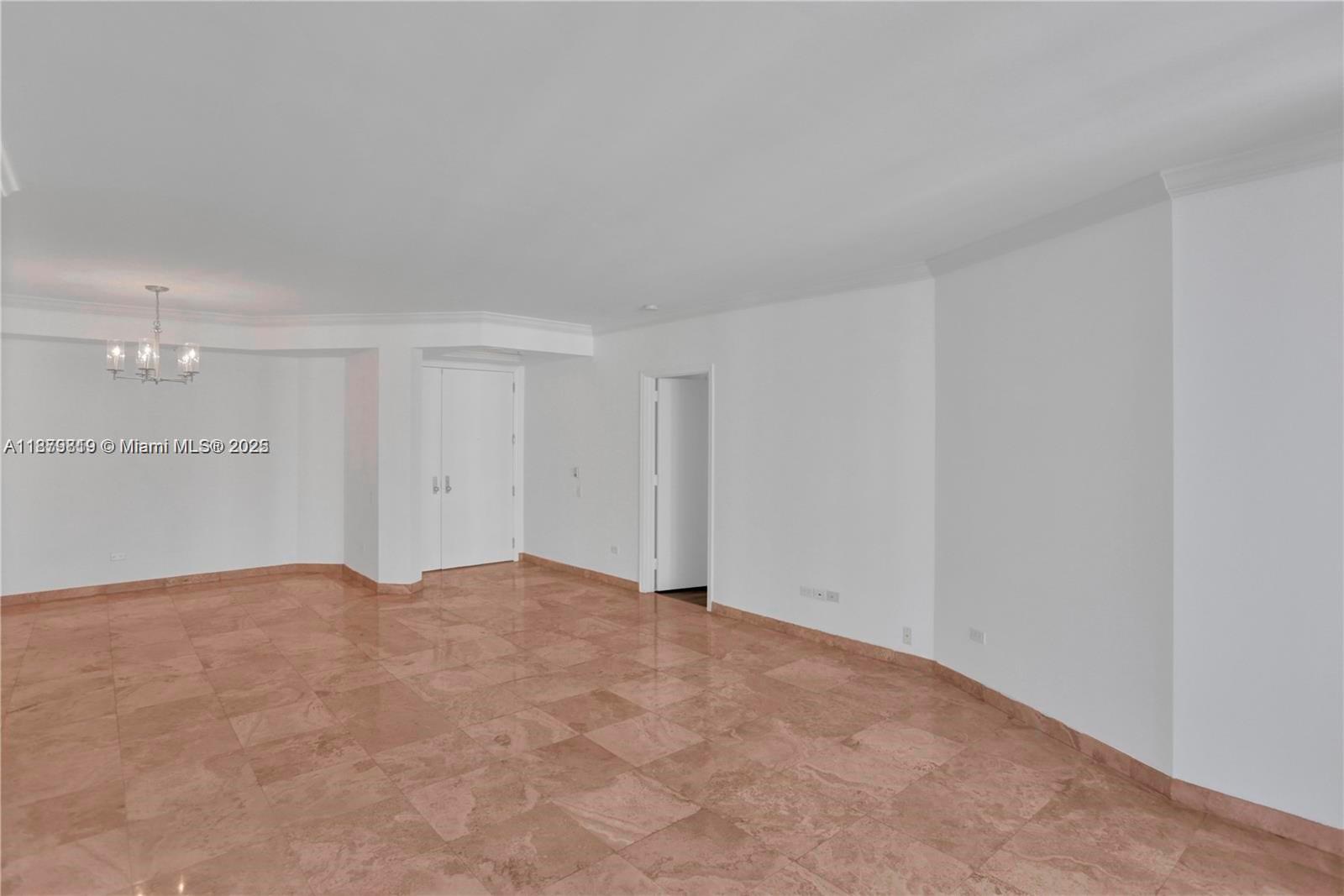 808 Brickell Key Dr #3105, Miami FL 33131