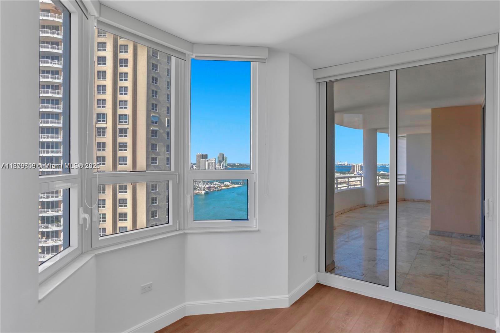 808 Brickell Key Dr #3105, Miami FL 33131