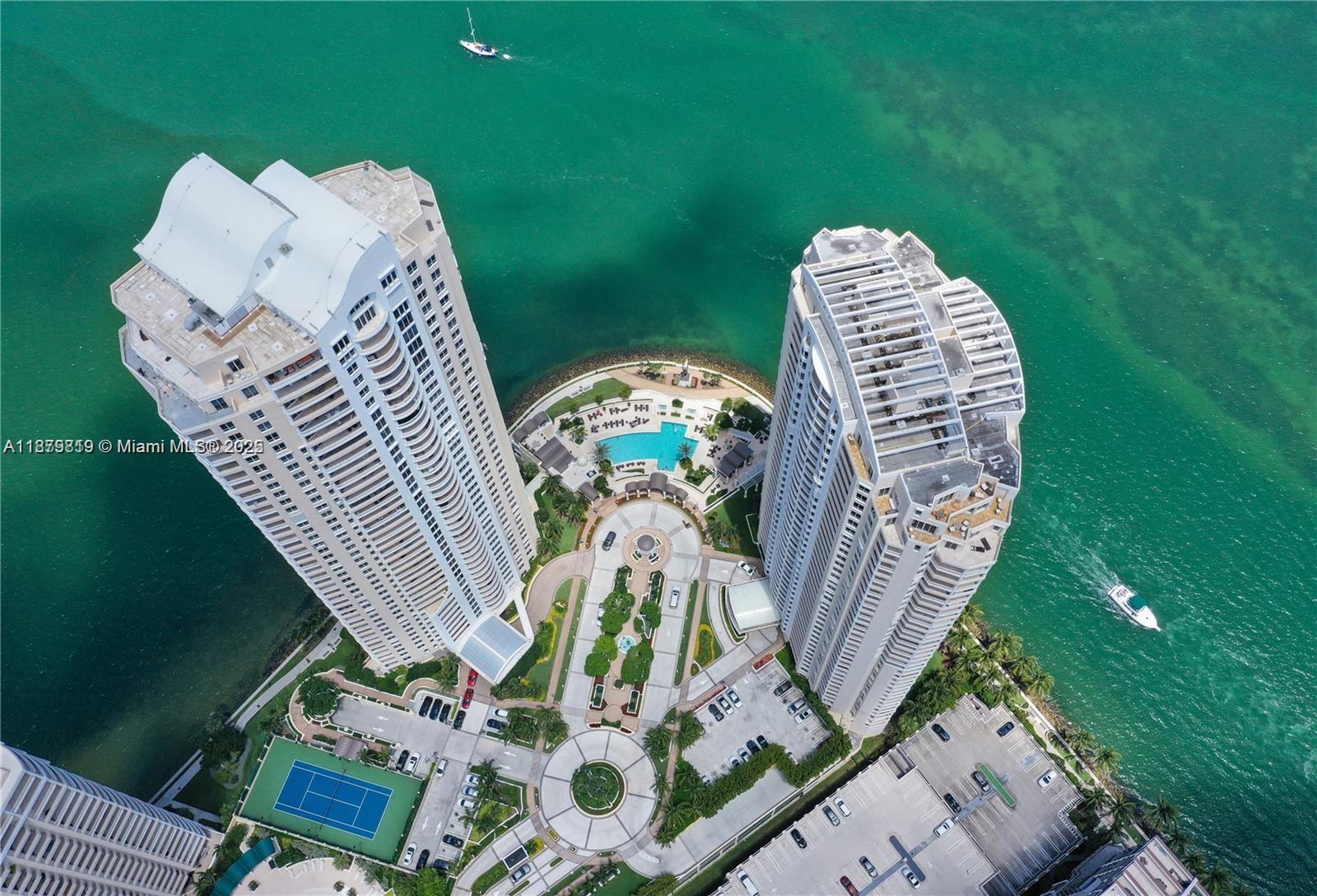 808 Brickell Key Dr #3105, Miami FL 33131