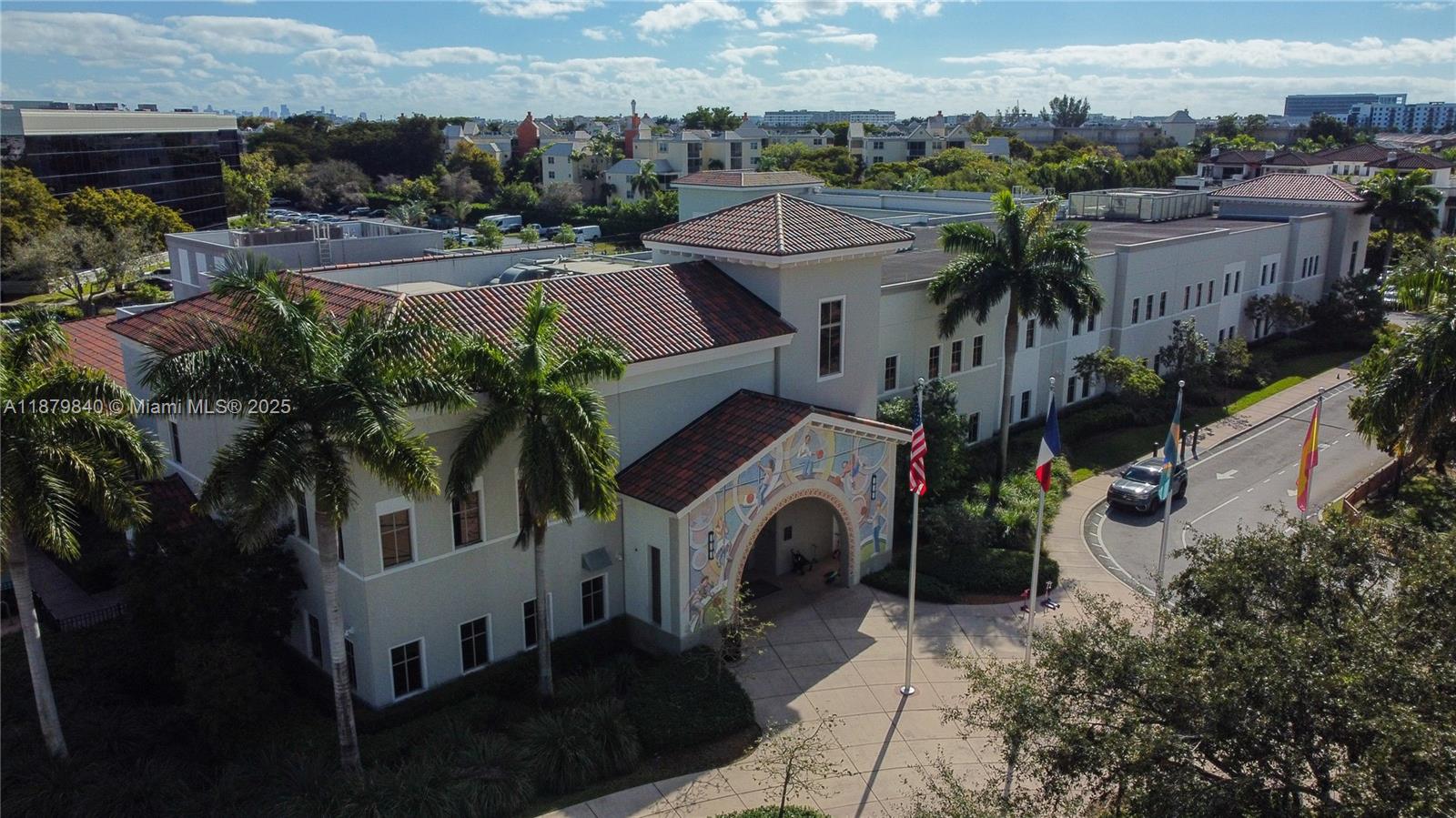8001 NW 41st St #F-208, Doral FL 33166