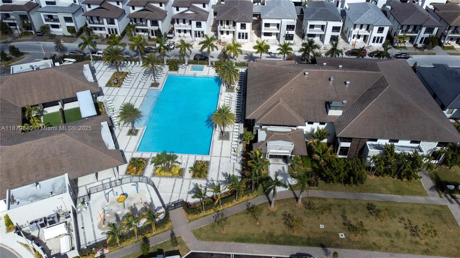 8001 NW 41st St #F-208, Doral FL 33166