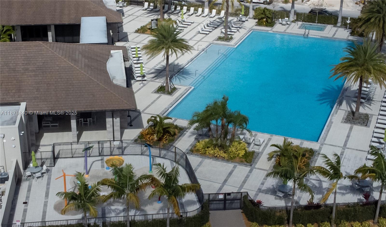8001 NW 41st St #F-208, Doral FL 33166