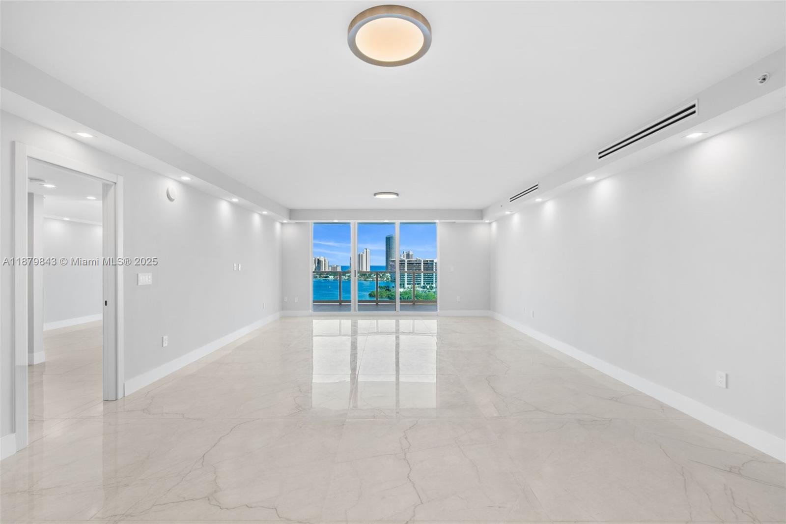 3301 NE 183rd St #1805, Aventura FL 33160
