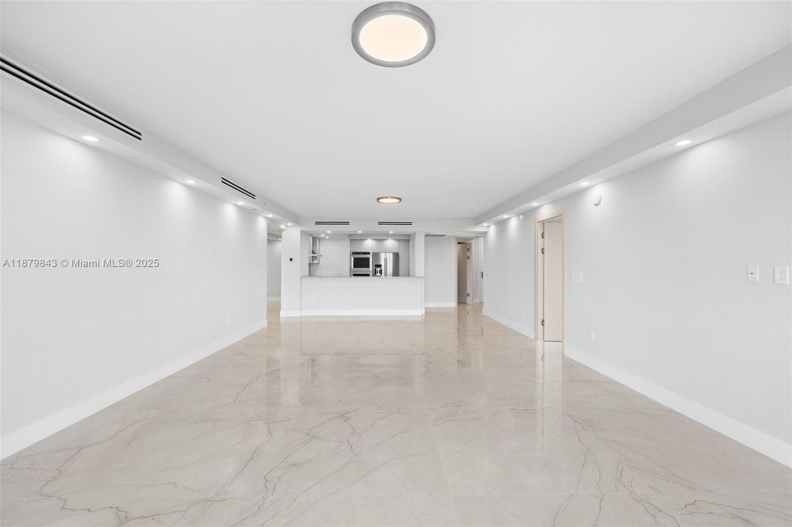 3301 NE 183rd St #1805, Aventura FL 33160