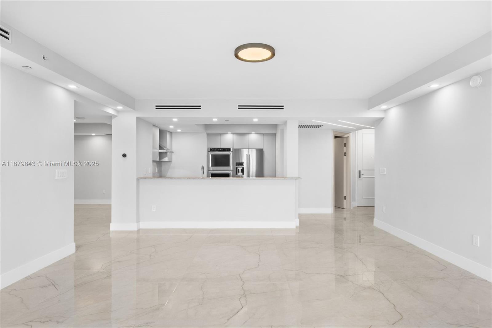 3301 NE 183rd St #1805, Aventura FL 33160
