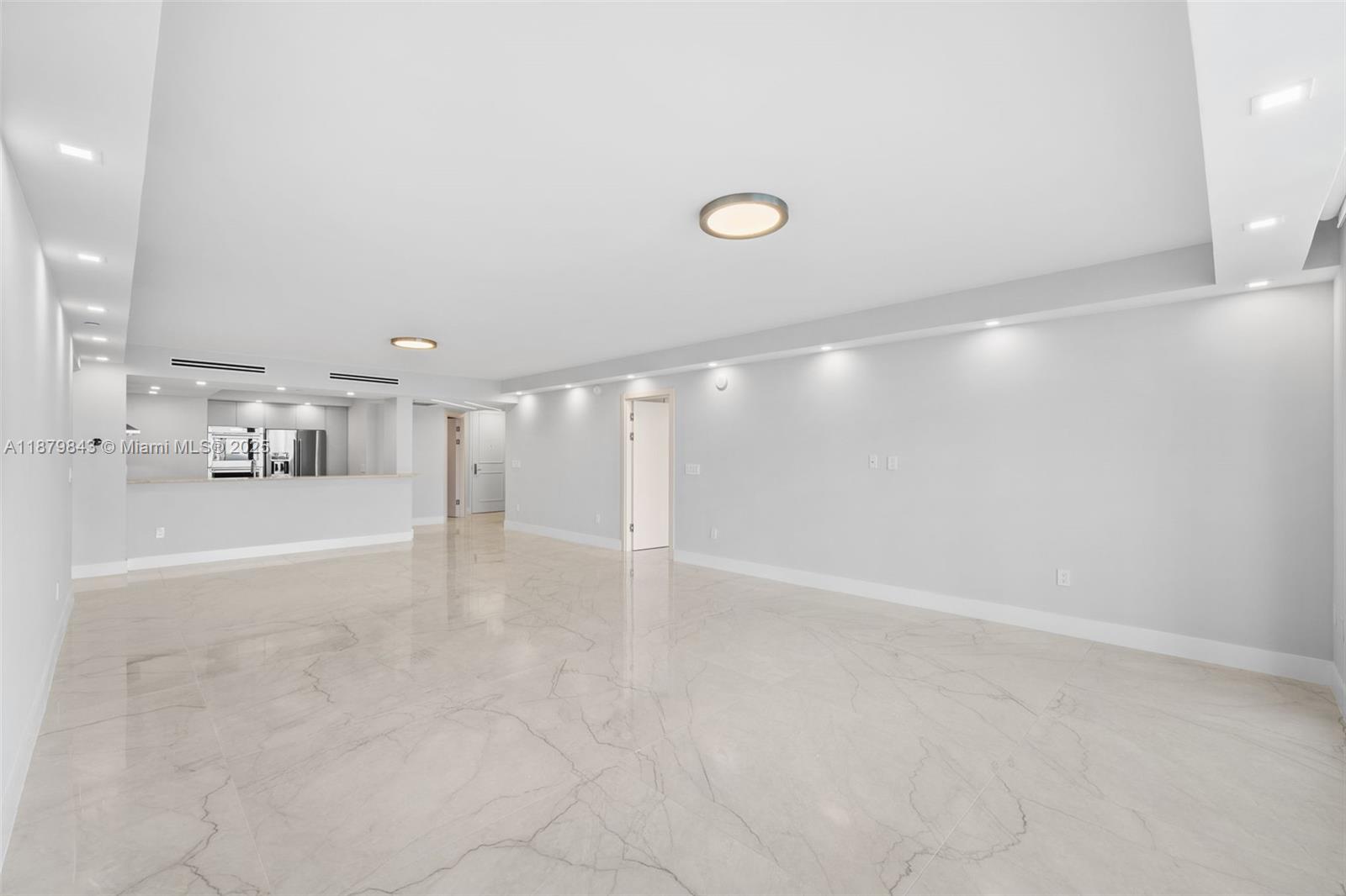 3301 NE 183rd St #1805, Aventura FL 33160