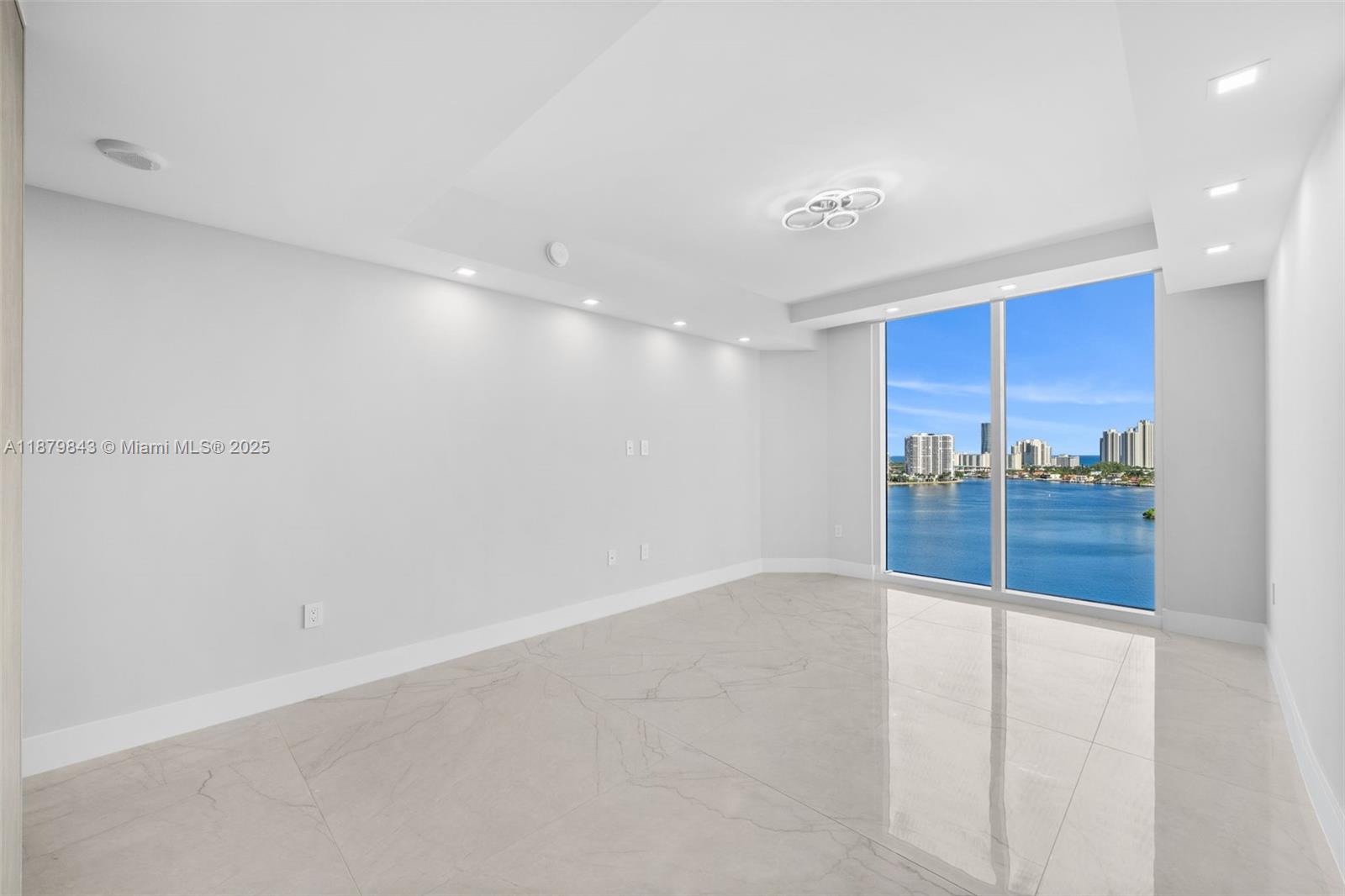 3301 NE 183rd St #1805, Aventura FL 33160