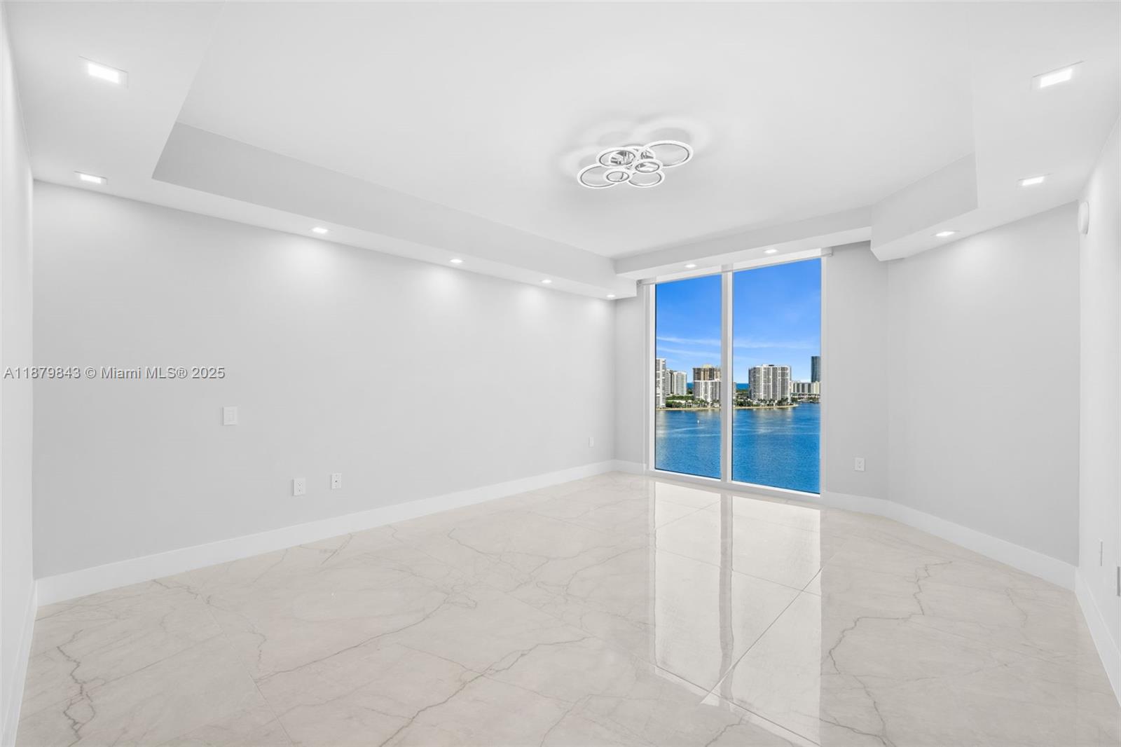 3301 NE 183rd St #1805, Aventura FL 33160