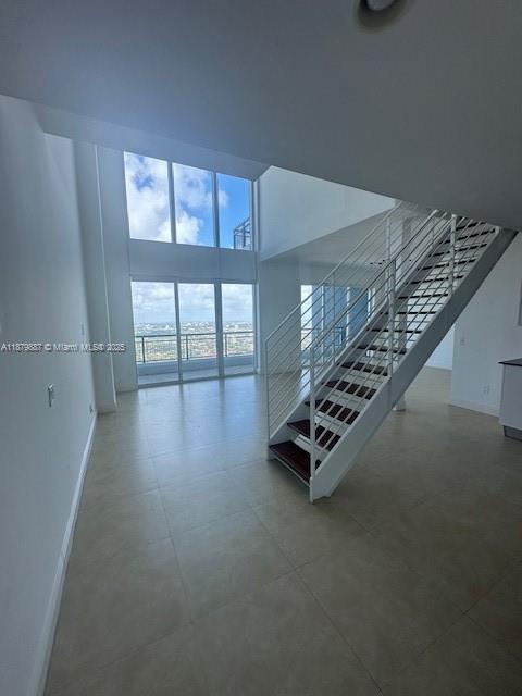 60 SW 13th St #4407, Miami FL 33130