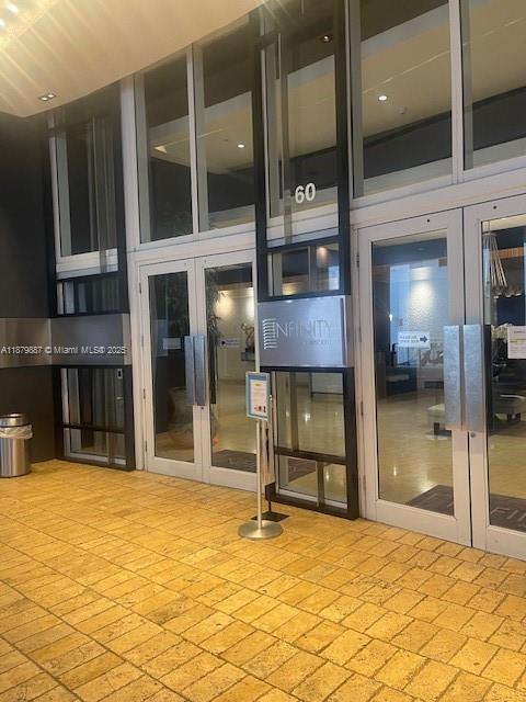 60 SW 13th St #4407, Miami FL 33130