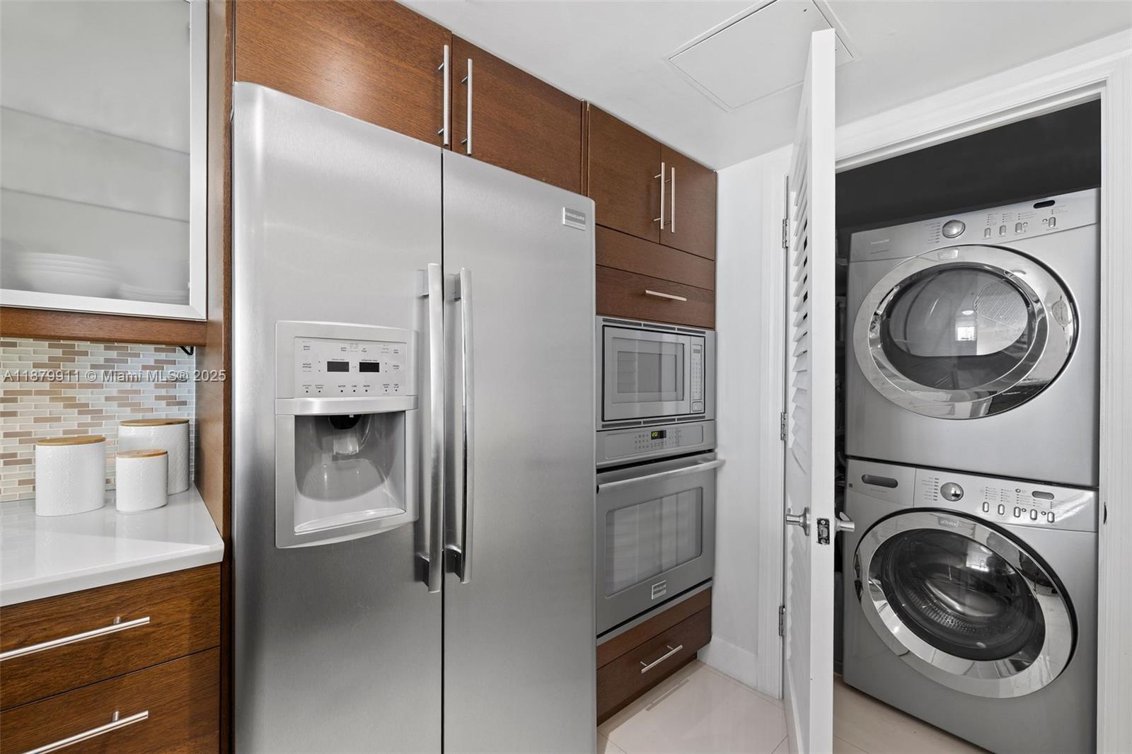 2101 Brickell Ave #2306, Miami FL 33129
