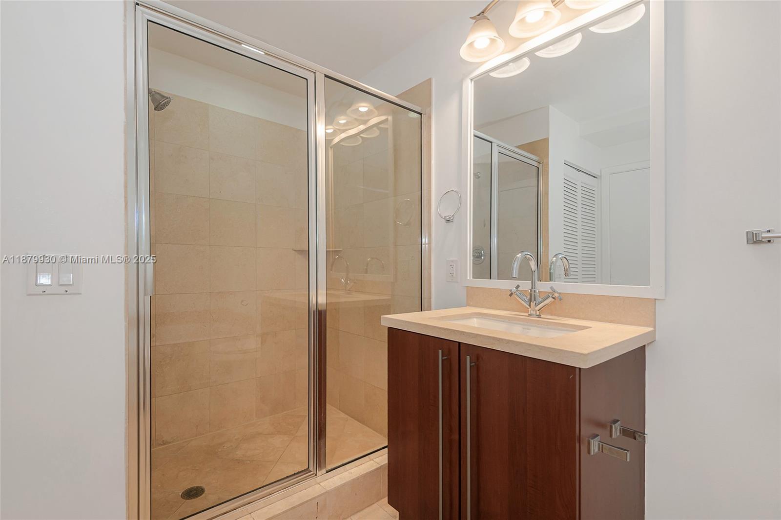 1111 SW 1st Ave #1915-N, Miami FL 33130