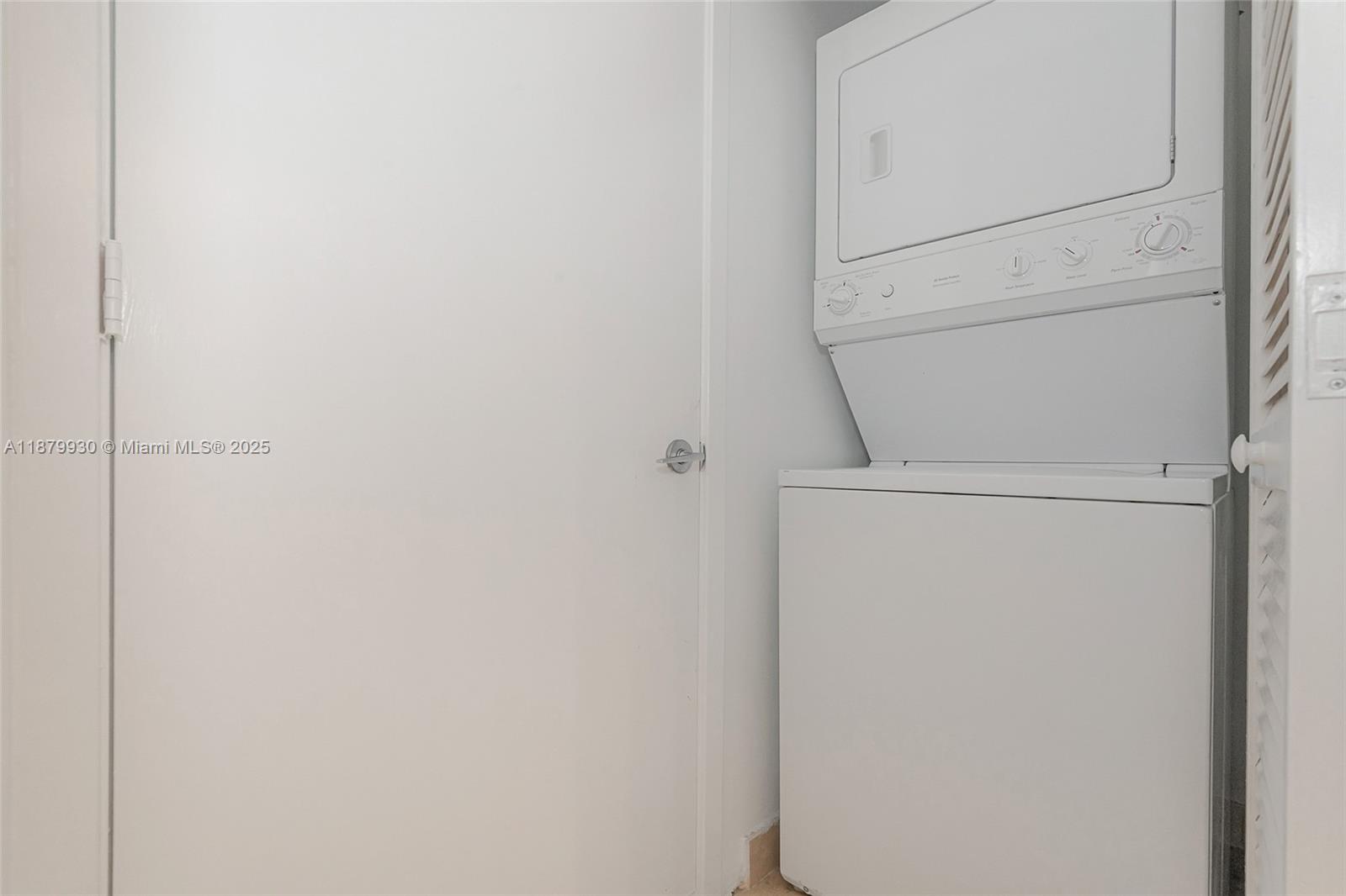 1111 SW 1st Ave #1915-N, Miami FL 33130
