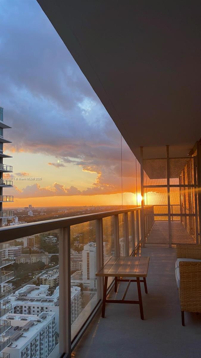 1111 SW 1st Ave #3715-N, Miami FL 33130