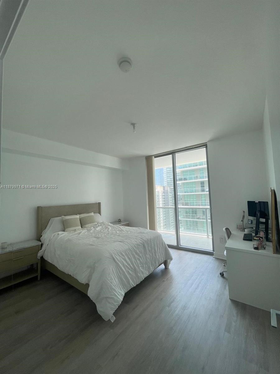 1111 SW 1st Ave #3715-N, Miami FL 33130