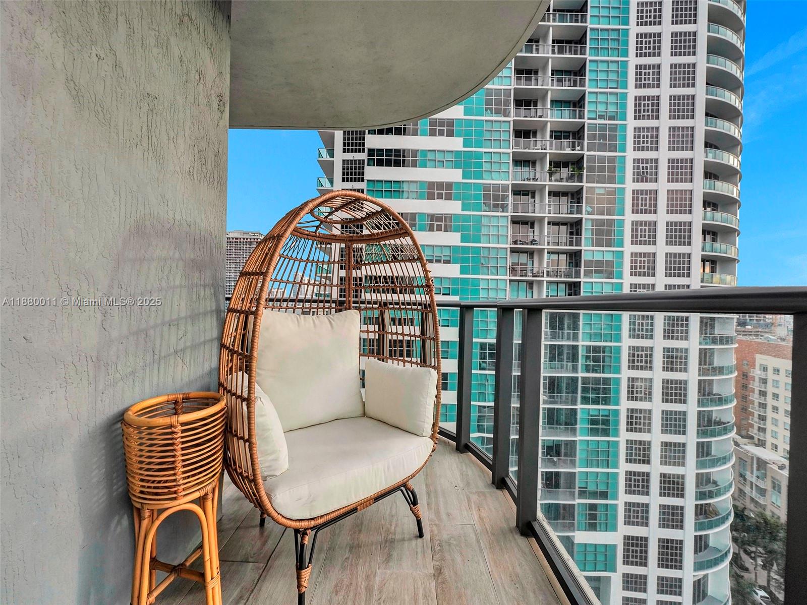 121 NE 34th St #1601, Miami FL 33137
