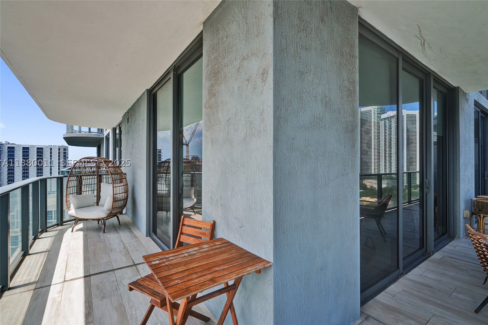 121 NE 34th St #1601, Miami FL 33137