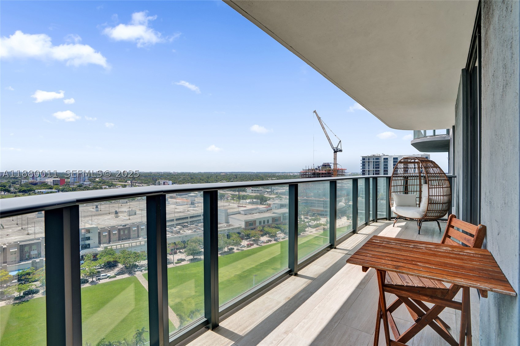 121 NE 34th St #1601, Miami FL 33137