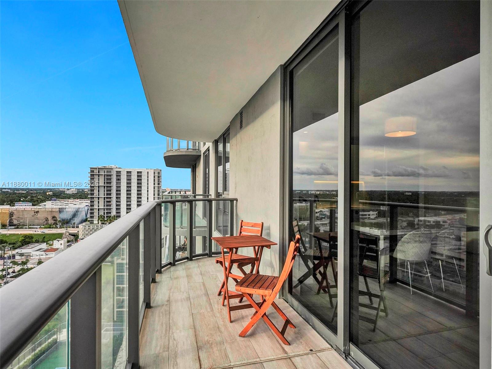121 NE 34th St #1601, Miami FL 33137