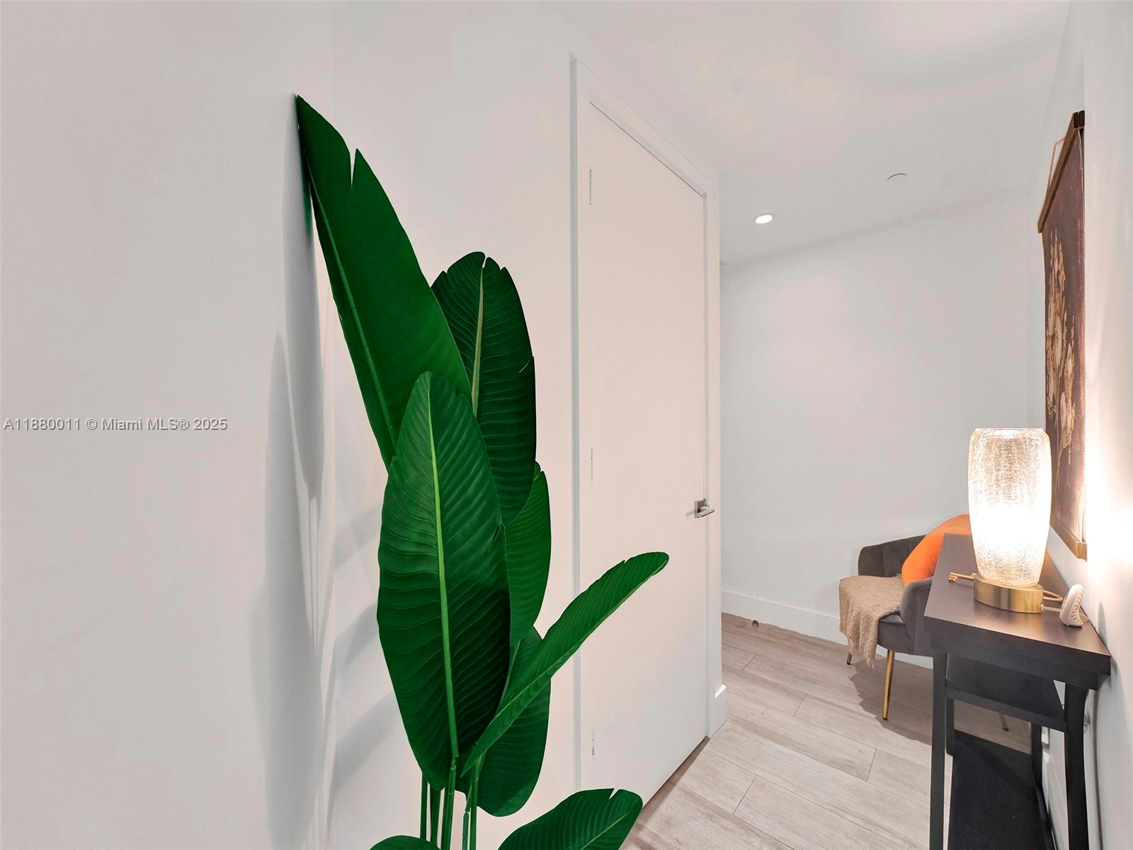 121 NE 34th St #1601, Miami FL 33137