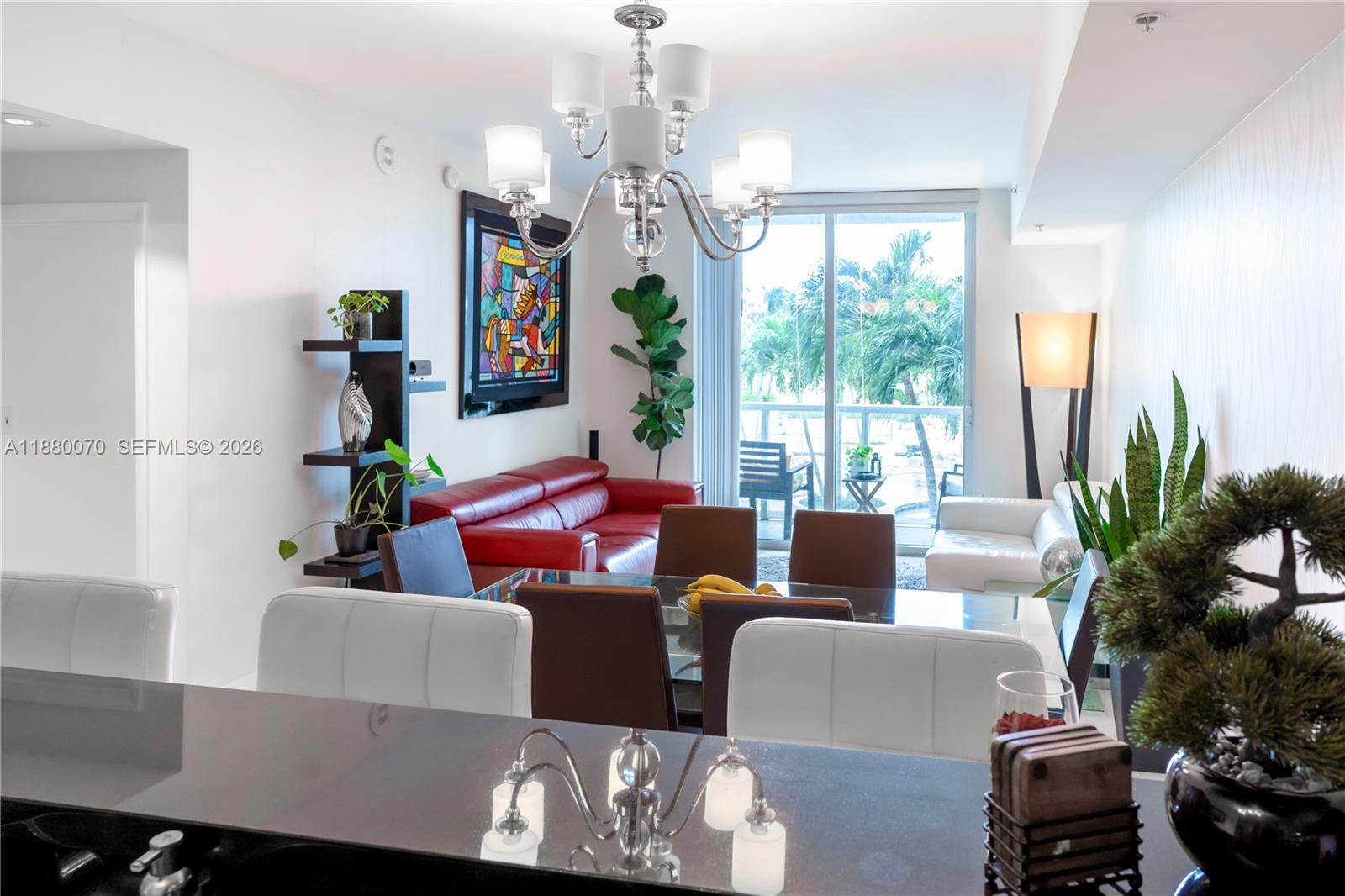 253 NE 2nd St #903, Miami FL 33132