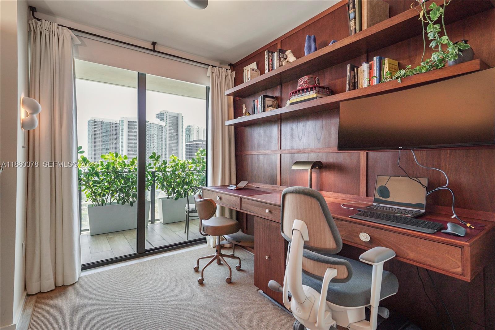 121 NE 34th St #2408, Miami FL 33137