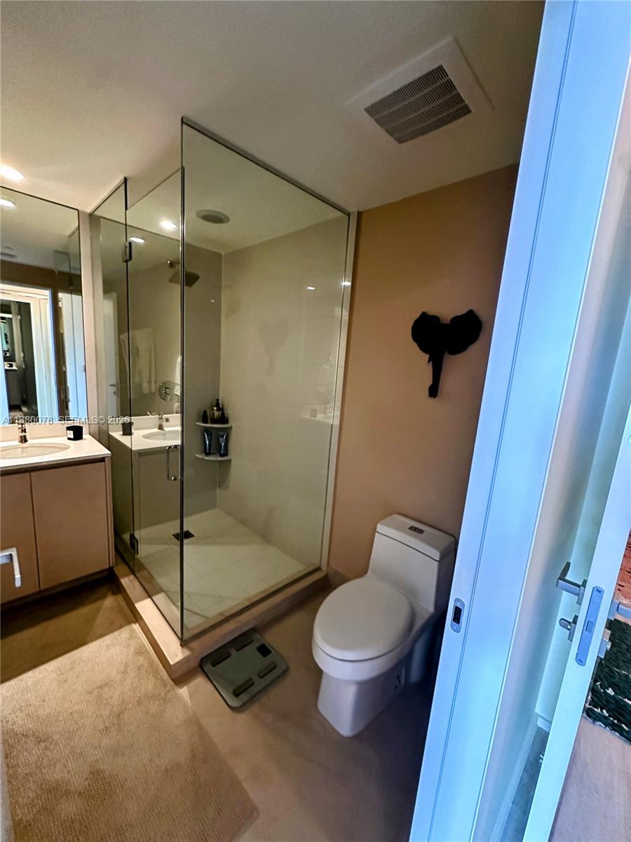 121 NE 34th St #2408, Miami FL 33137