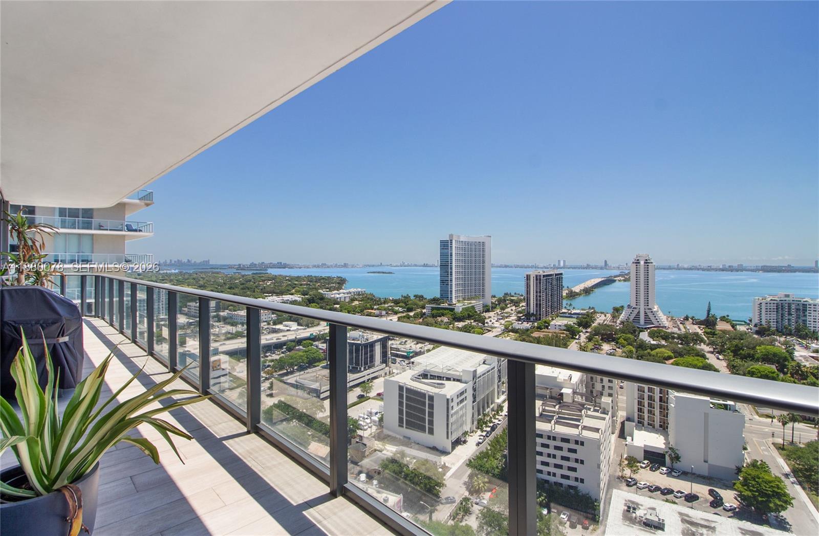 121 NE 34th St #2408, Miami FL 33137
