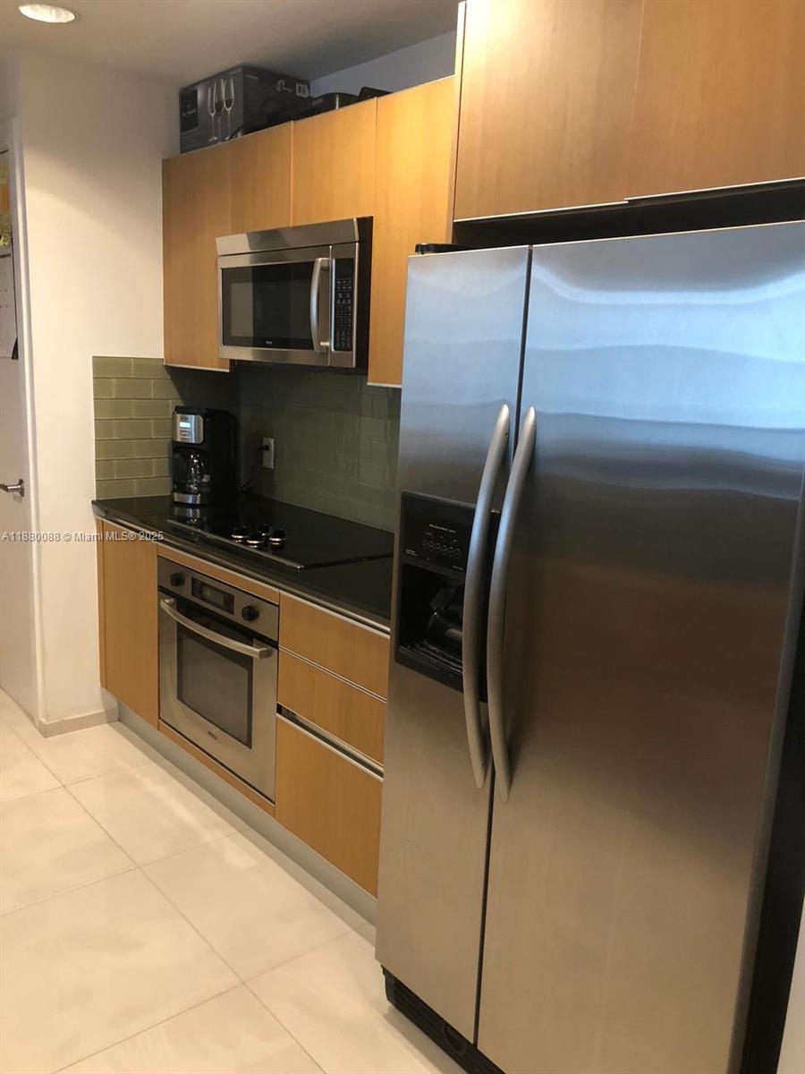 1050 Brickell Ave #1510, Miami FL 33131