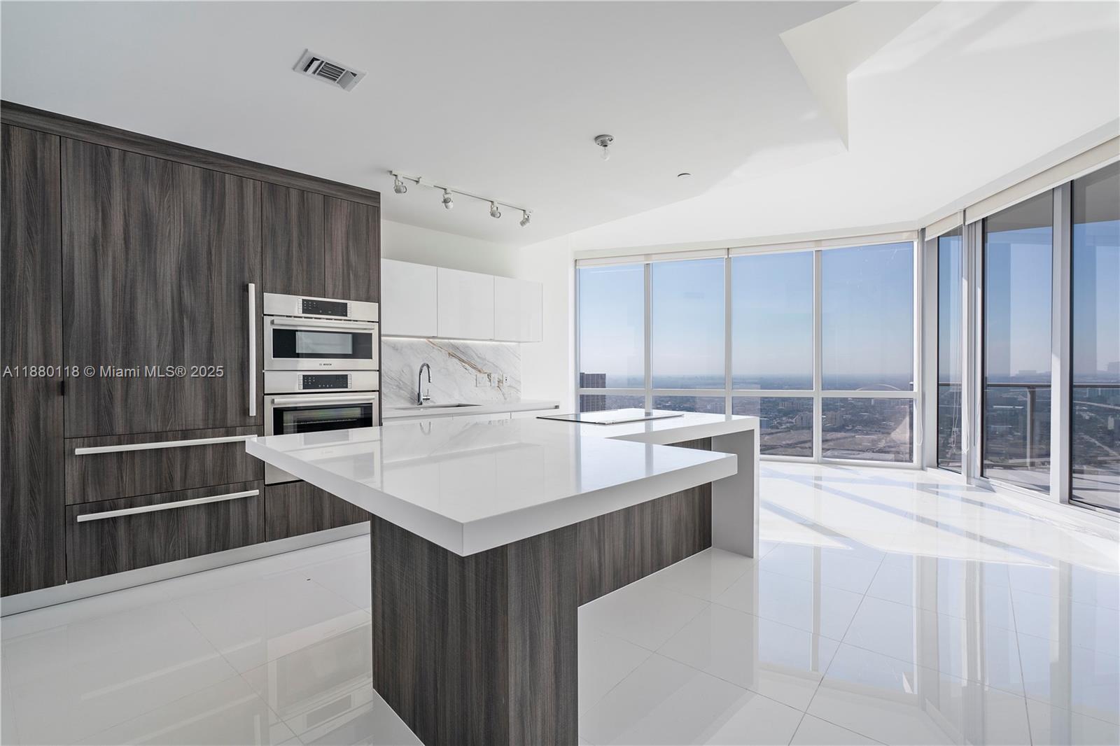 851 NE 1st Ave #4310, Miami FL 33132