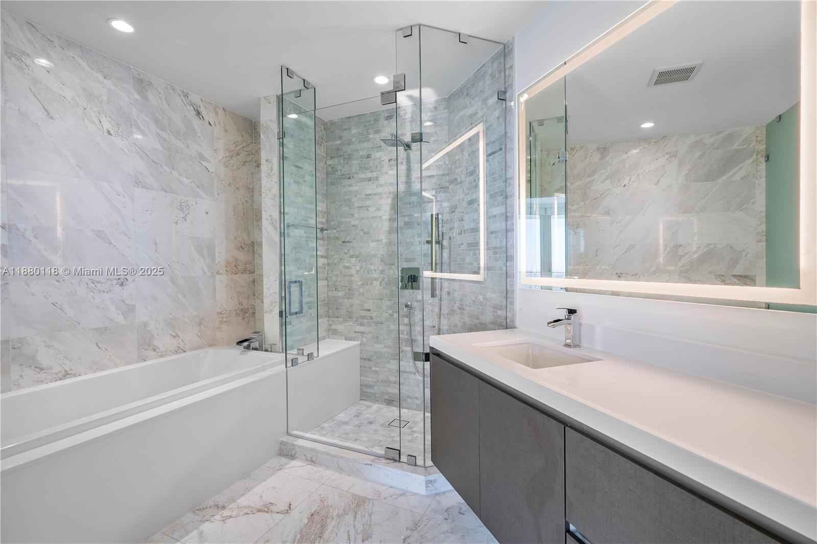 851 NE 1st Ave #4310, Miami FL 33132