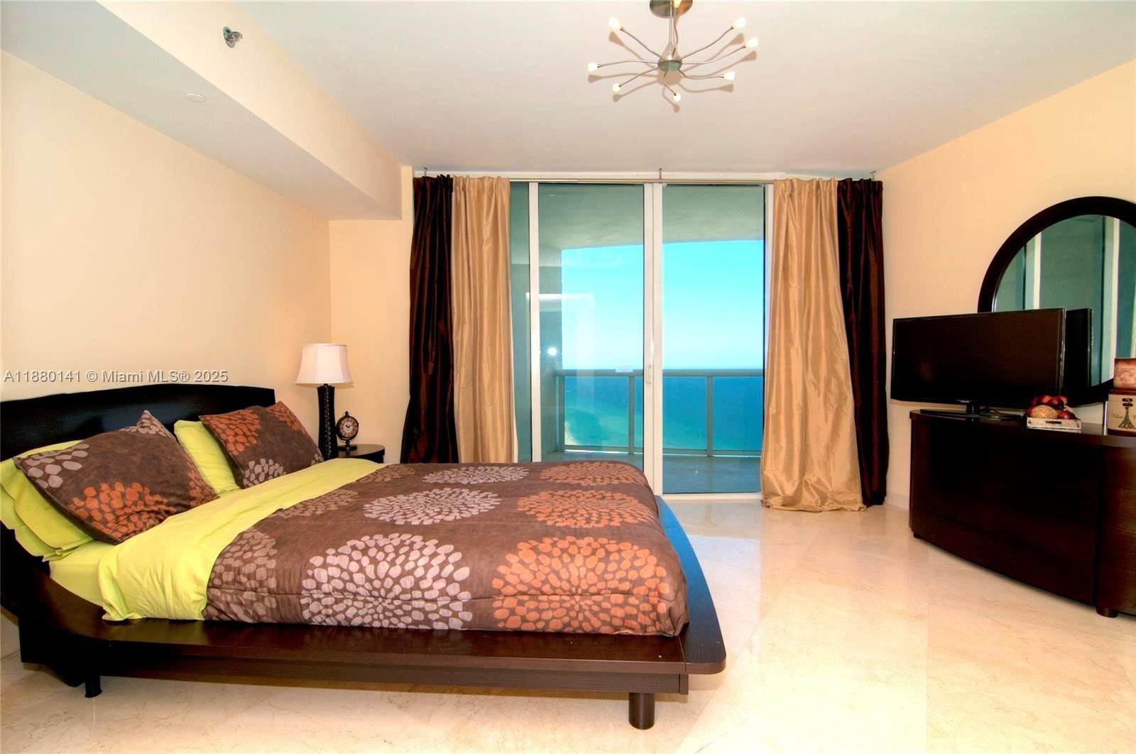 17201 Collins Ave #4002, Sunny Isles Beach FL 33160