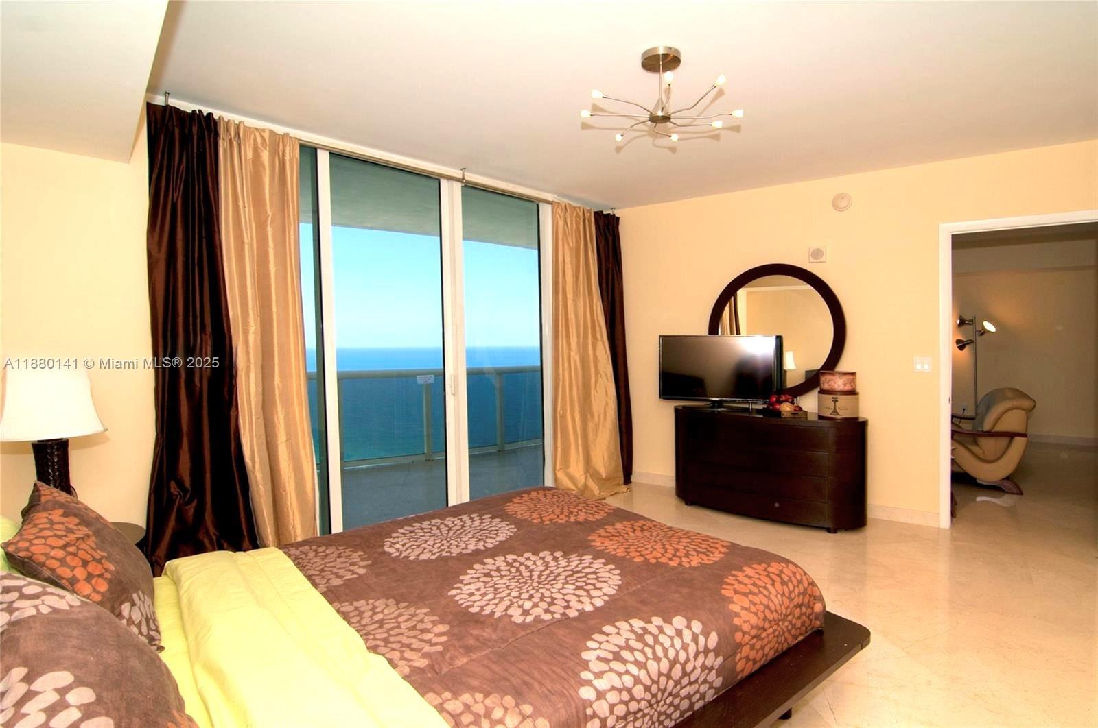 17201 Collins Ave #4002, Sunny Isles Beach FL 33160