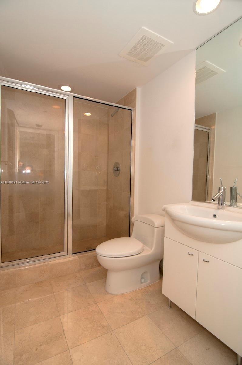 17201 Collins Ave #4002, Sunny Isles Beach FL 33160