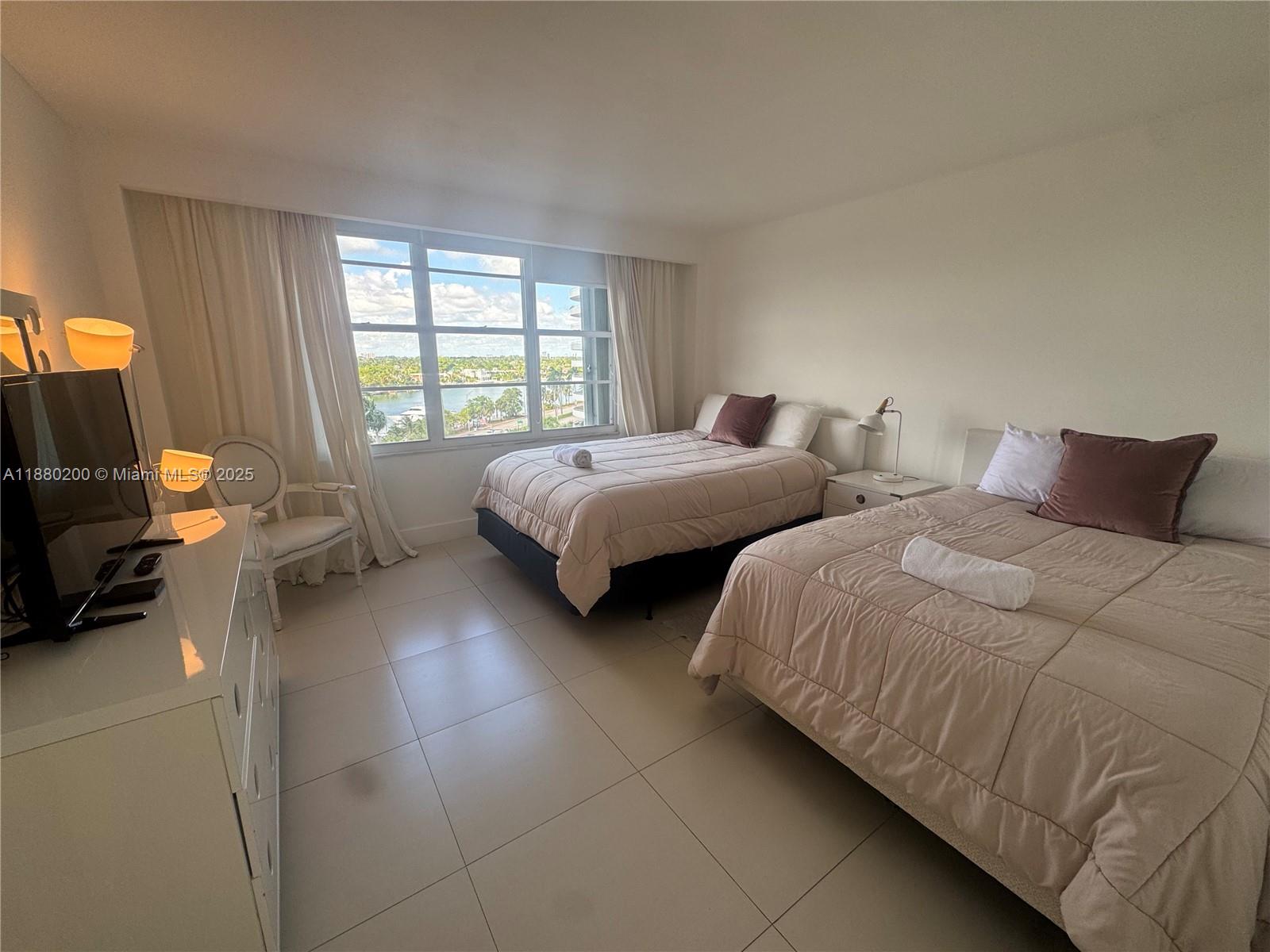 5151 Collins Ave #923, Miami Beach FL 33140