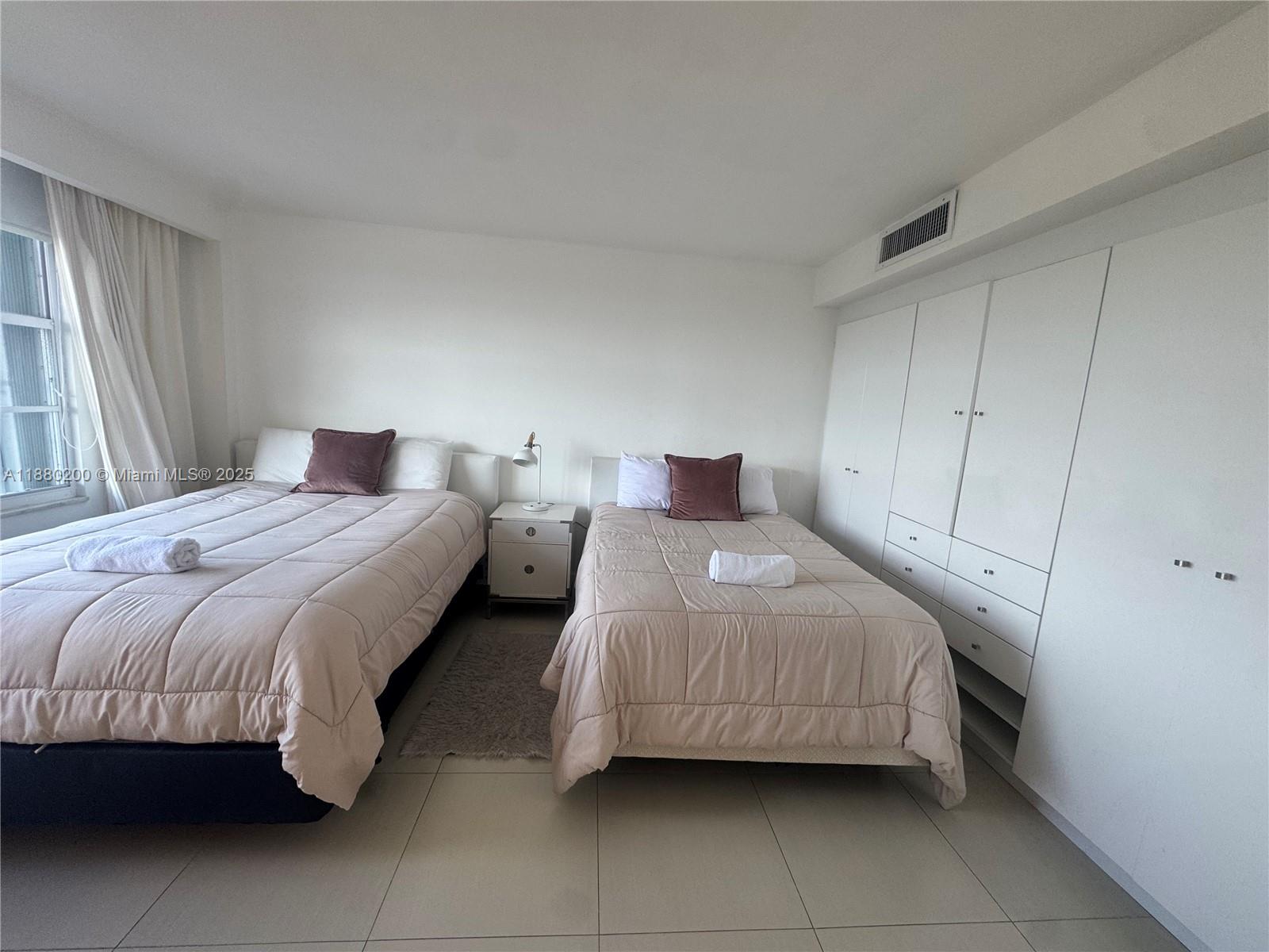 5151 Collins Ave #923, Miami Beach FL 33140