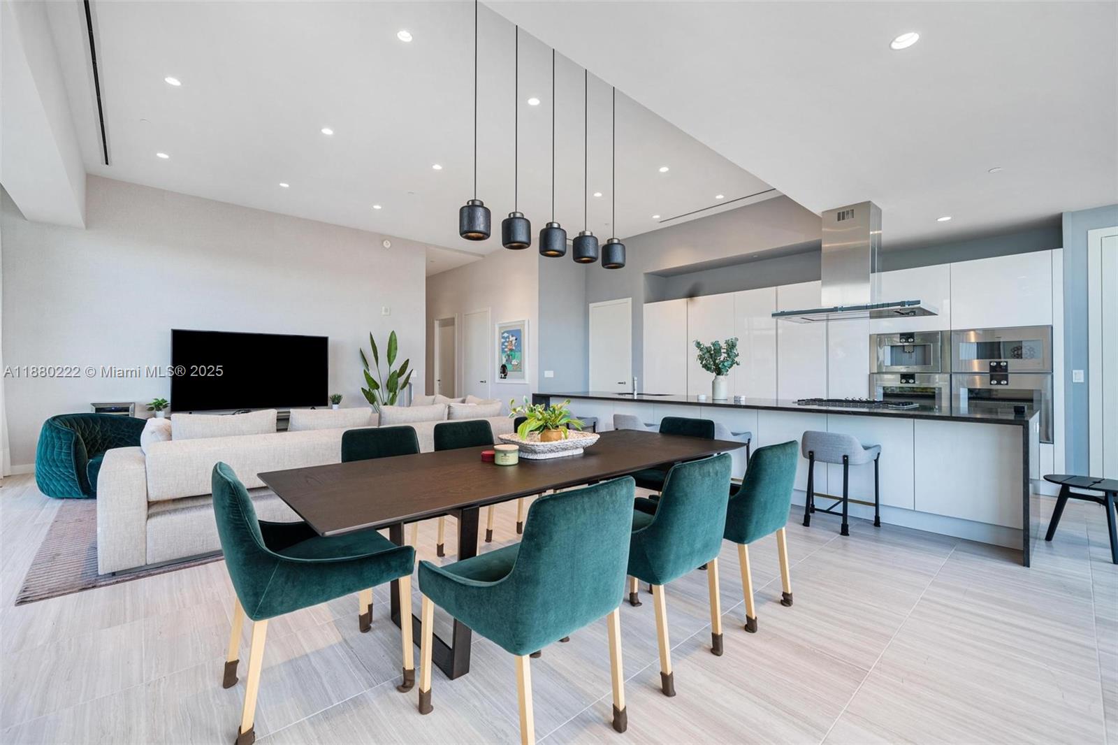 4701 N Meridian Ave #312, Miami Beach FL 33140
