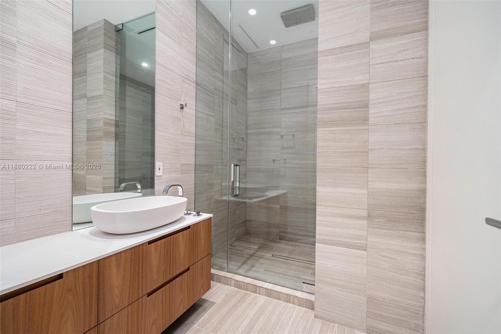 4701 N Meridian Ave #312, Miami Beach FL 33140