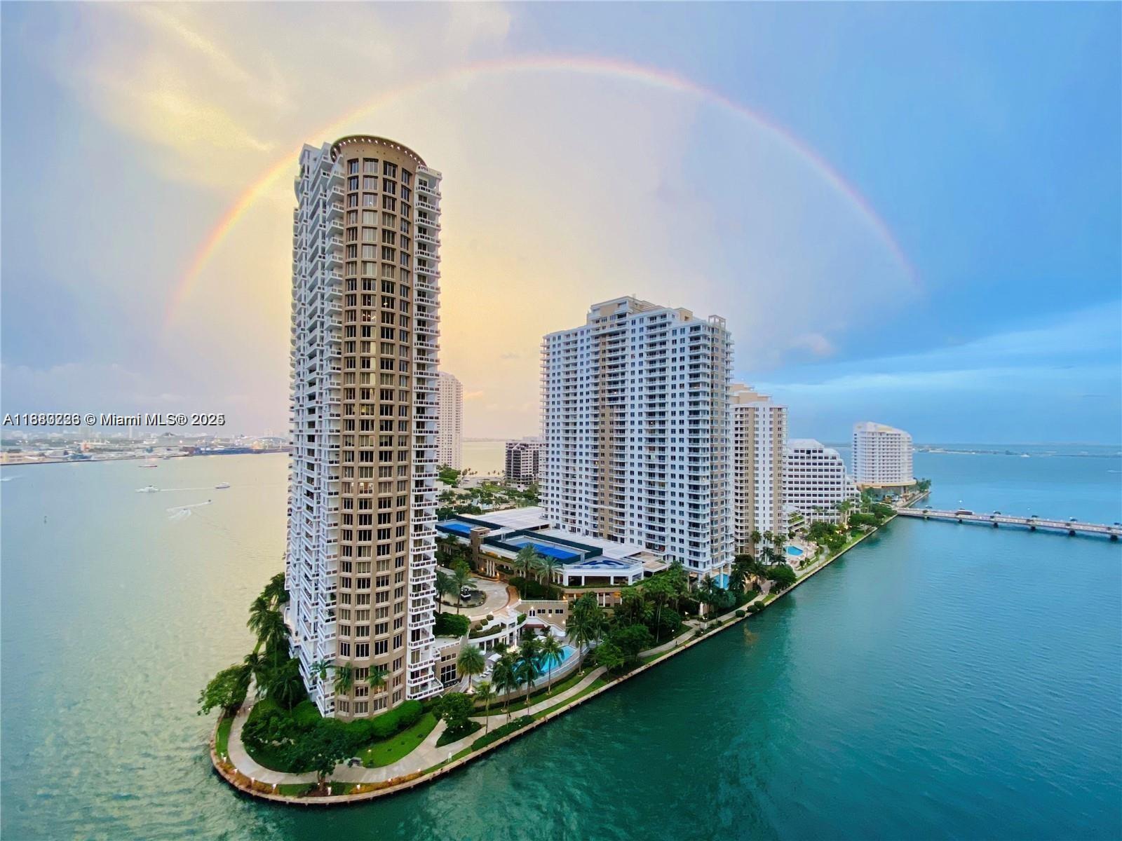 465 Brickell Ave #1801, Miami FL 33131