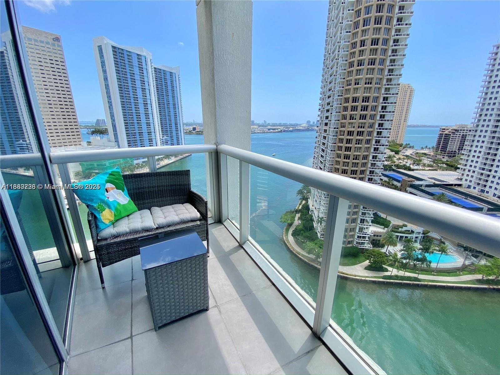 465 Brickell Ave #1801, Miami FL 33131